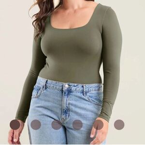 Nuuds square neck bodysuit green